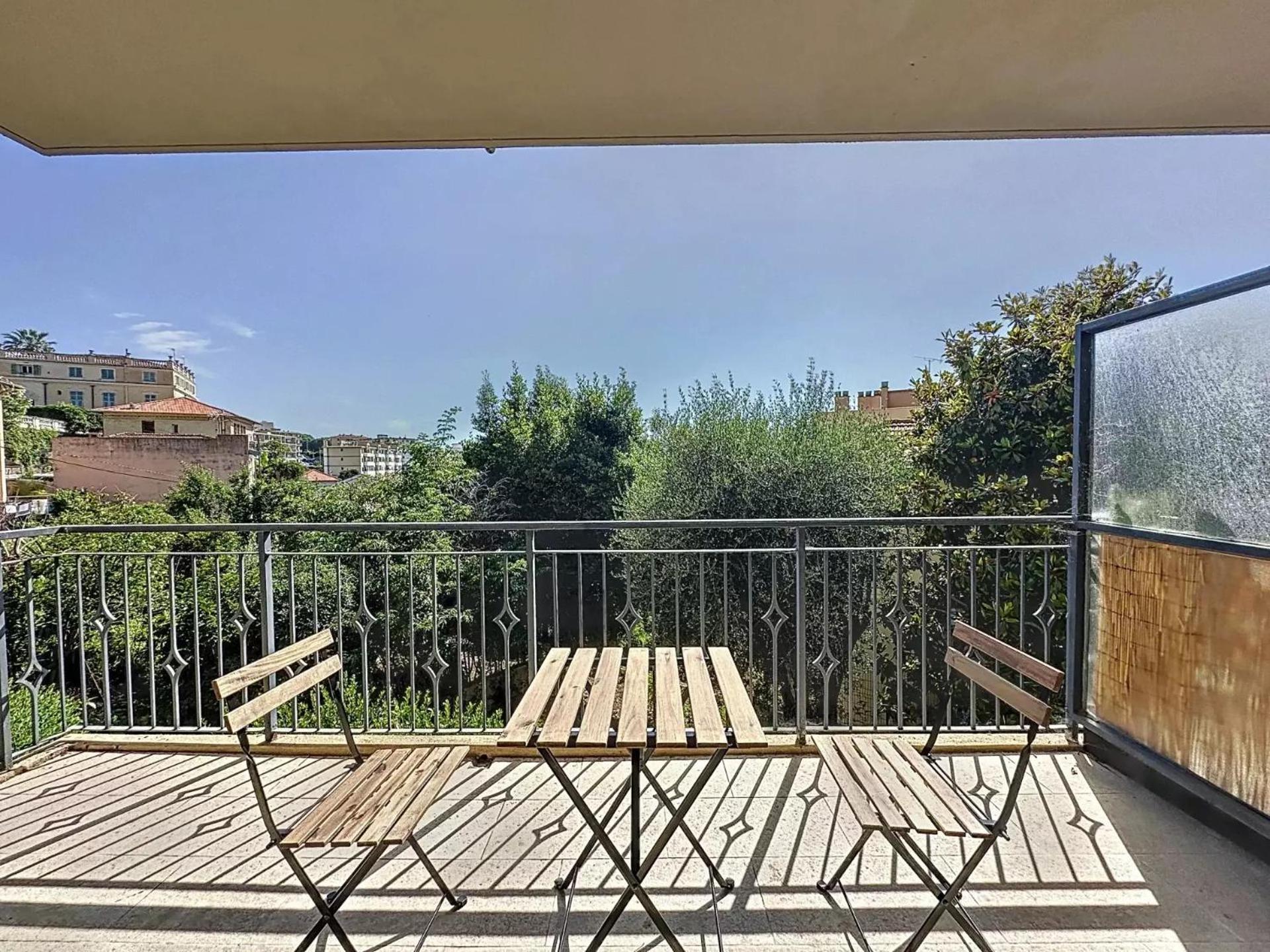 Les Volets Bleus Apartment Nisa Exterior foto
