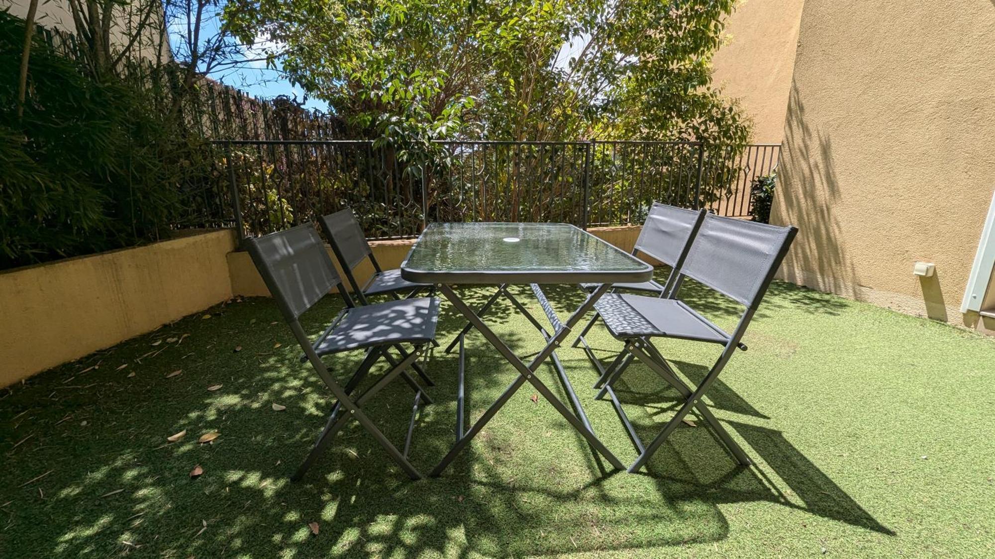 Les Volets Bleus Apartment Nisa Exterior foto